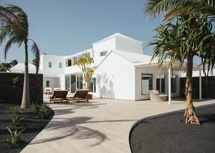 Alava Suites