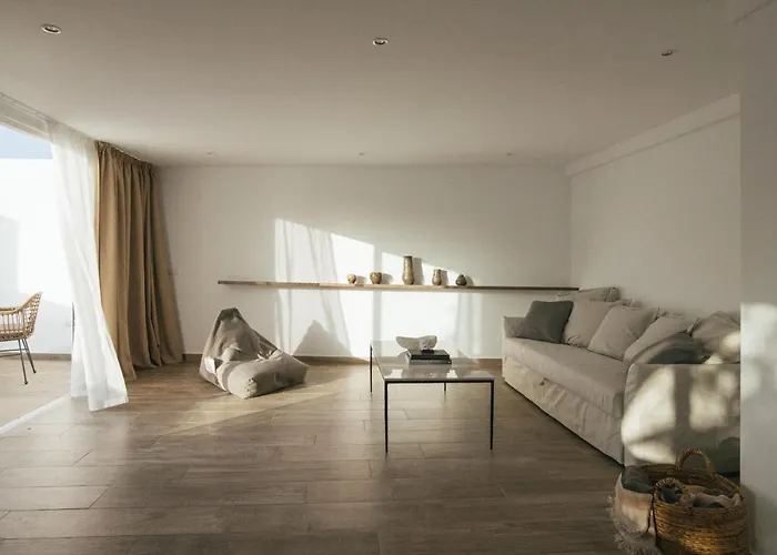 Alava Suites