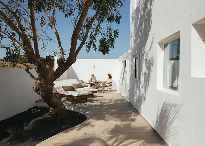 Alava Suites